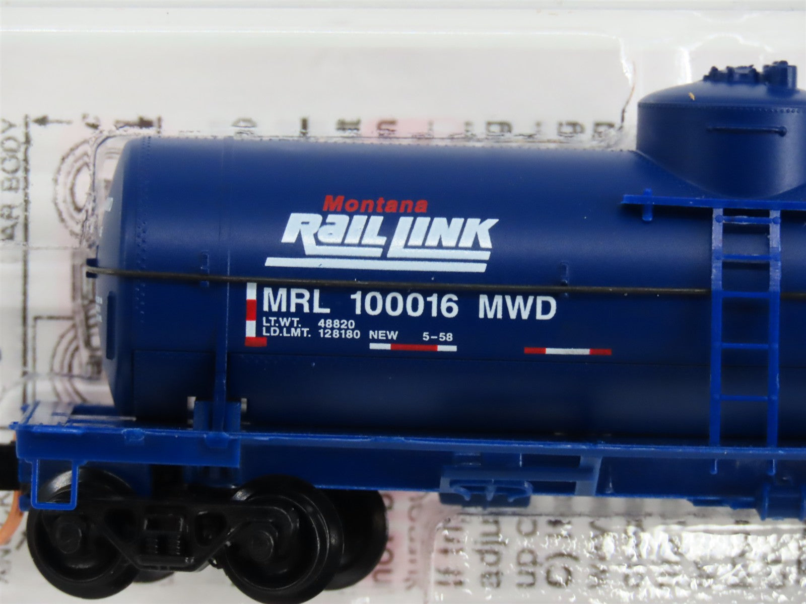 N Scale Micro-Trains MTL 65390 MRL Montana Rail Link 39' Tank Car 100016 RTR