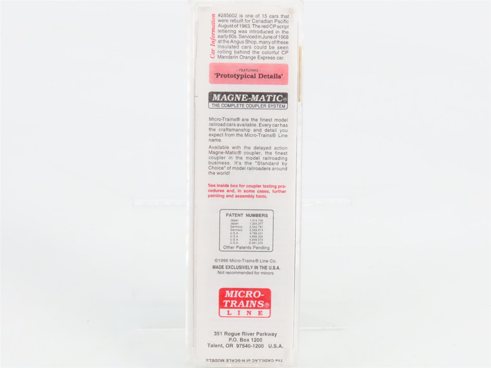 N Scale Micro-Trains MTL 74040/2 CP Canadian Pacific 40' Plug Door Box Car RTR
