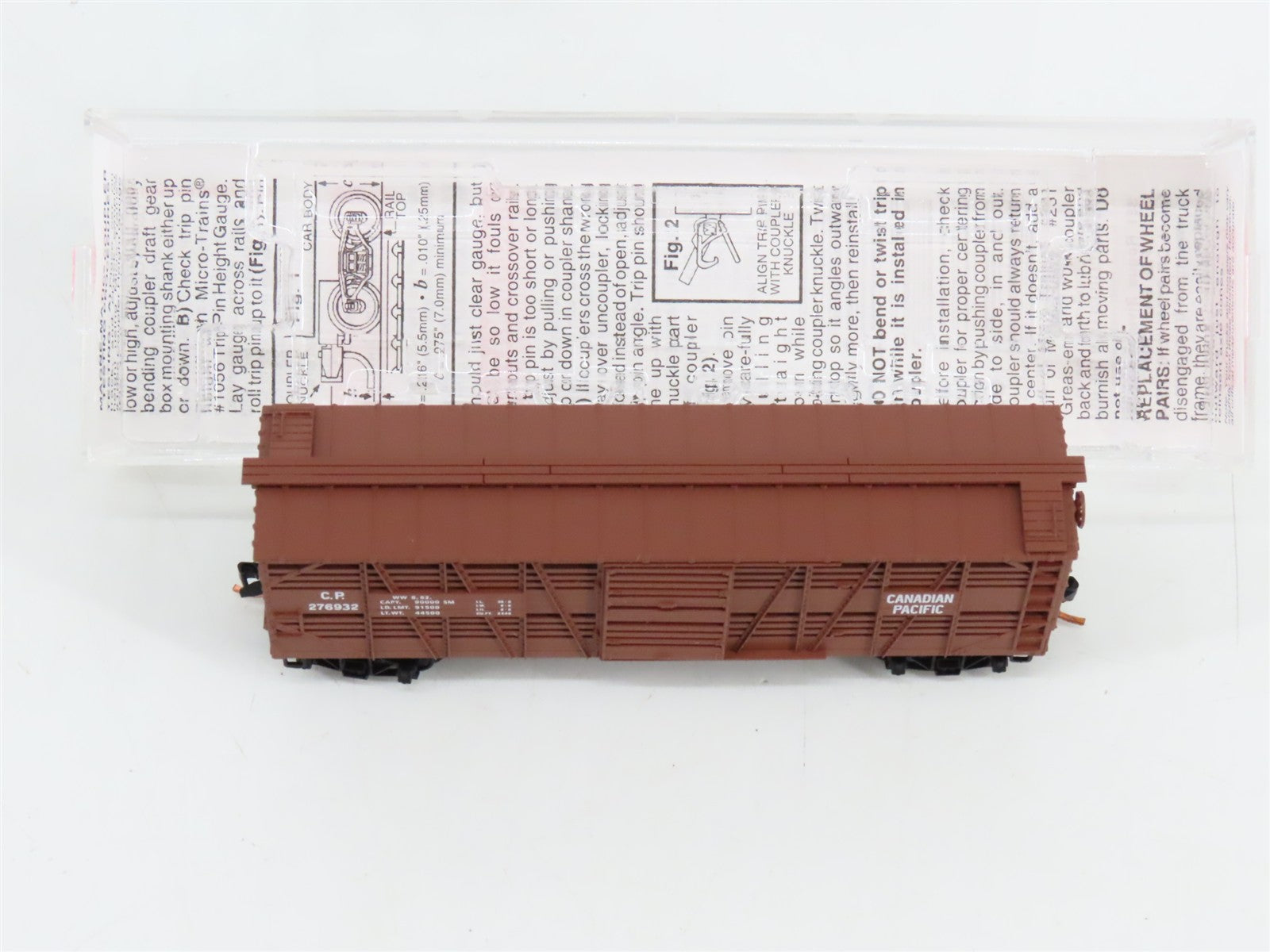 N Scale Micro-Trains MTL 35050 C.P. Canadian Pacific 40' Stock/Cattle Car RTR