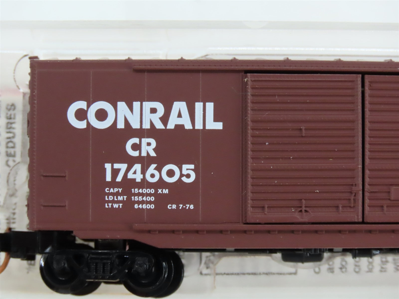 N Scale Micro-Trains MTL 37010 CR Conrail 50' Box Car 174605 RTR
