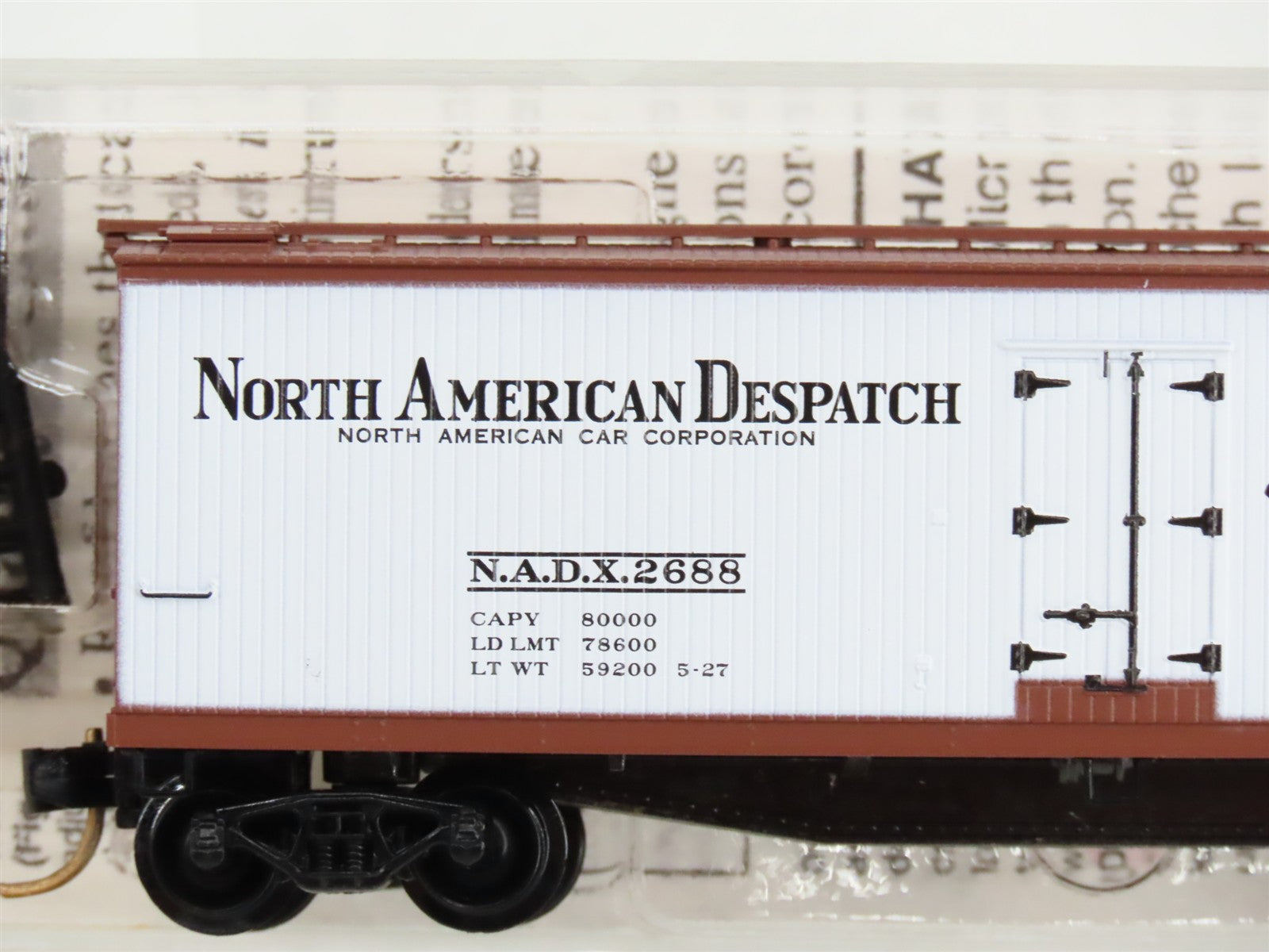 N Scale Micro-Trains MTL 49490 NADX North American Despatch 40' Reefer 2688 RTR