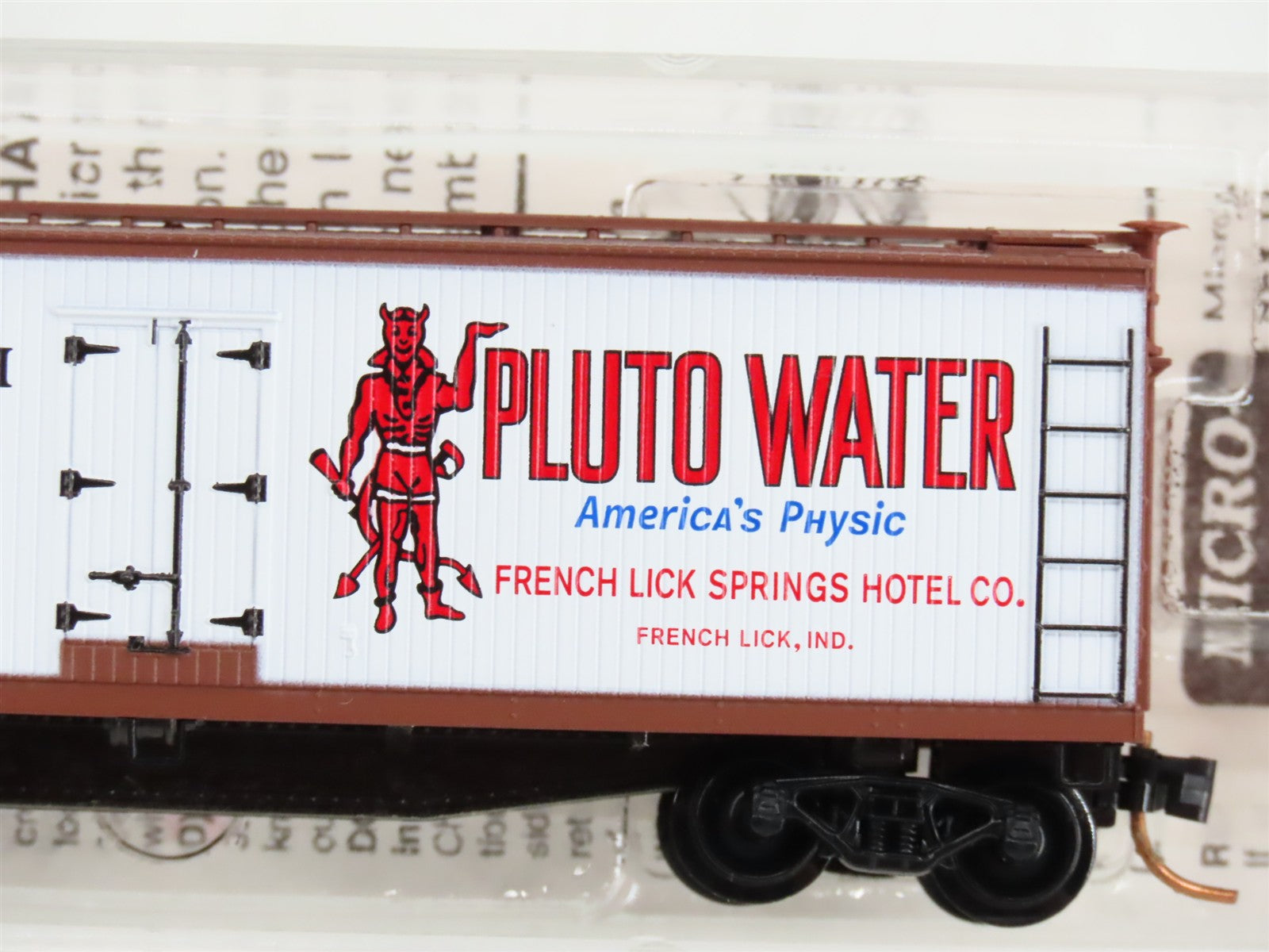 N Scale Micro-Trains MTL 49490 NADX North American Despatch 40' Reefer 2688 RTR