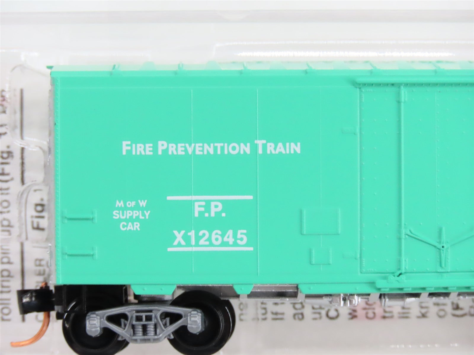 N Scale Micro-Trains MTL 74050 Fire Prevention Train 40' Plug Door Box Car RTR