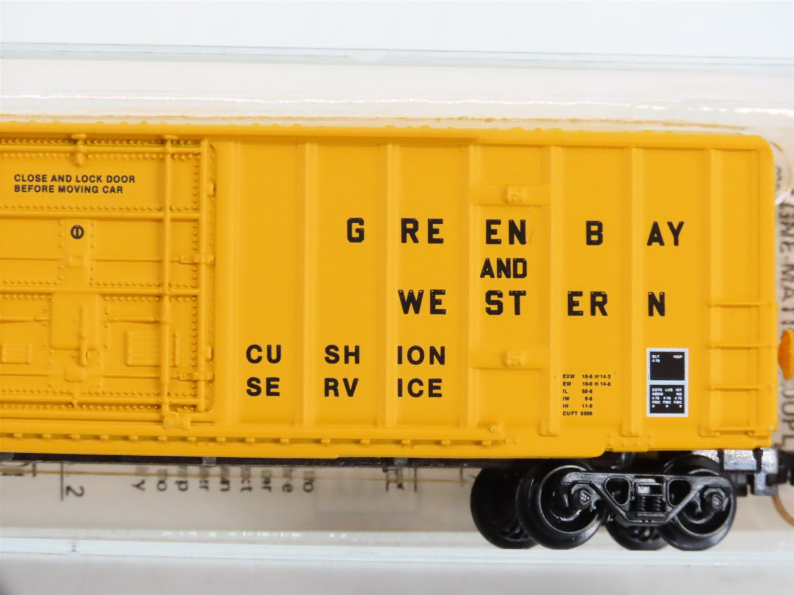 N Scale Micro-Trains MTL 27080 GBW Green Bay & Western 50' Box Car 7365 RTR