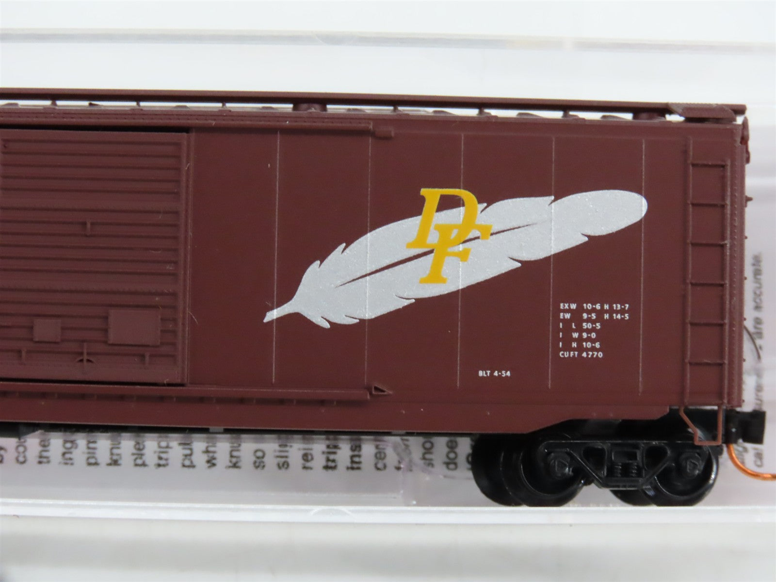N Scale Micro-Trains MTL 03400340 WP Western Pacific 50' Double Door Box Car RTR