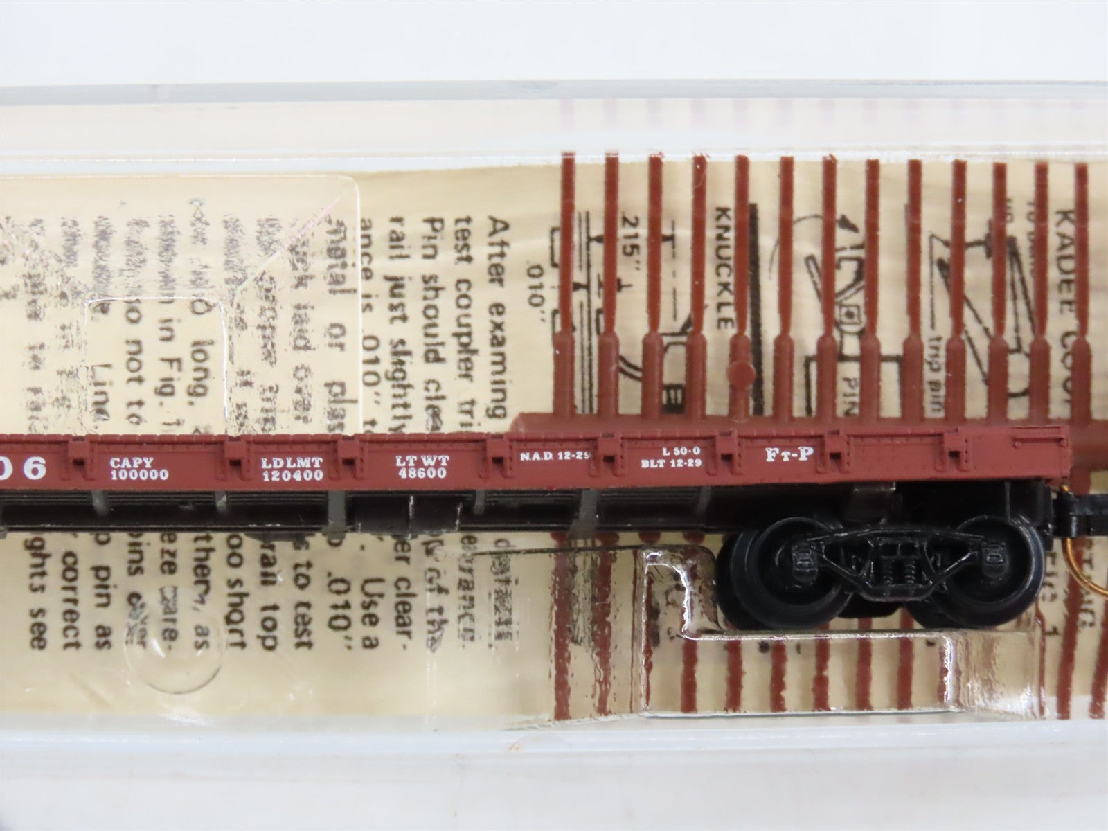 N Scale Kadee Micro-Trains MTL 44060 ATSF Santa Fe 50' Flat Car 90806 RTR