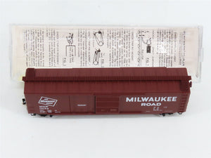 N Scale Micro-Trains MTL 33100 MILW Milwaukee Road 50' Box Car 12122 RTR