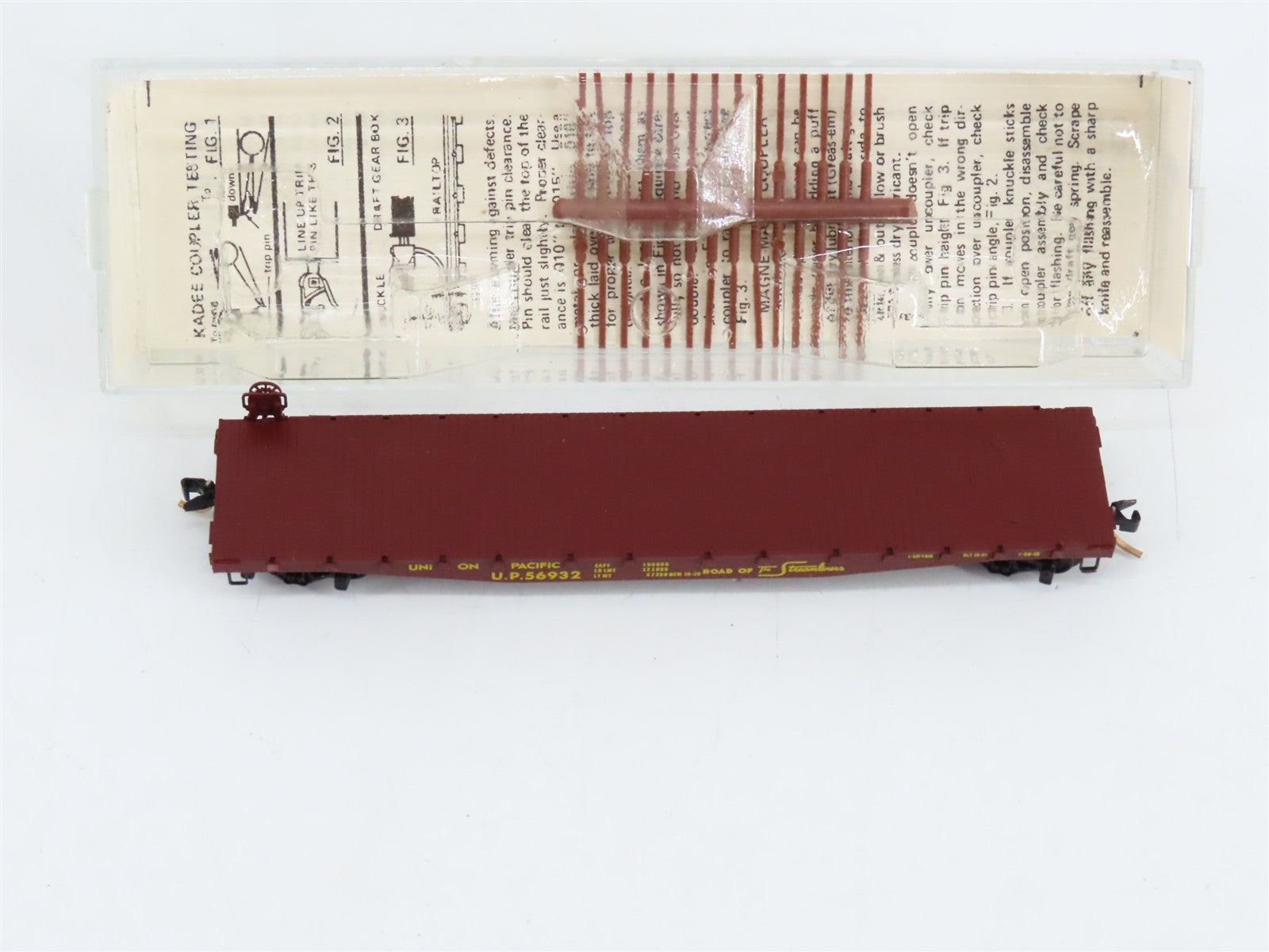 N Scale Micro-Trains MTL 45050 UP Union Pacific 50' Flat Car 56932 RTR