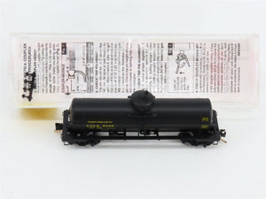 N Scale Micro-Trains MTL 65060 UTLX Union Tank Car Co. 39' Tank Car 8530 RTR