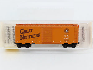 N Scale Micro-Trains MTL 20190 GN Great Northern 40' Box Car 18007 RTR