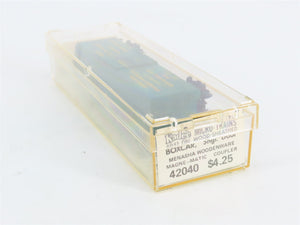 N Scale Micro-Trains MTL 42040 Menasha Wooden Ware Co. 40' Box Car 242 RTR