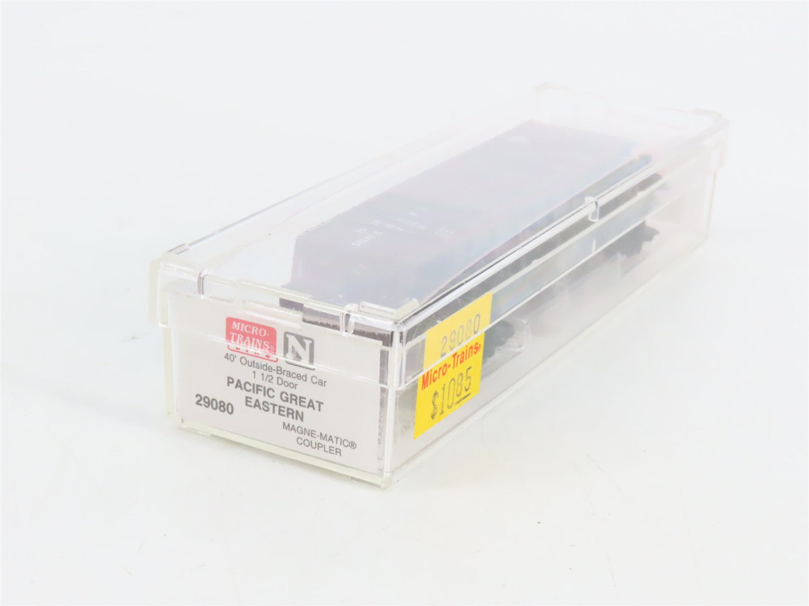 N Scale Micro-Trains MTL 29080 PGE Pacific Great Eastern 40' Box Car 4101 RTR