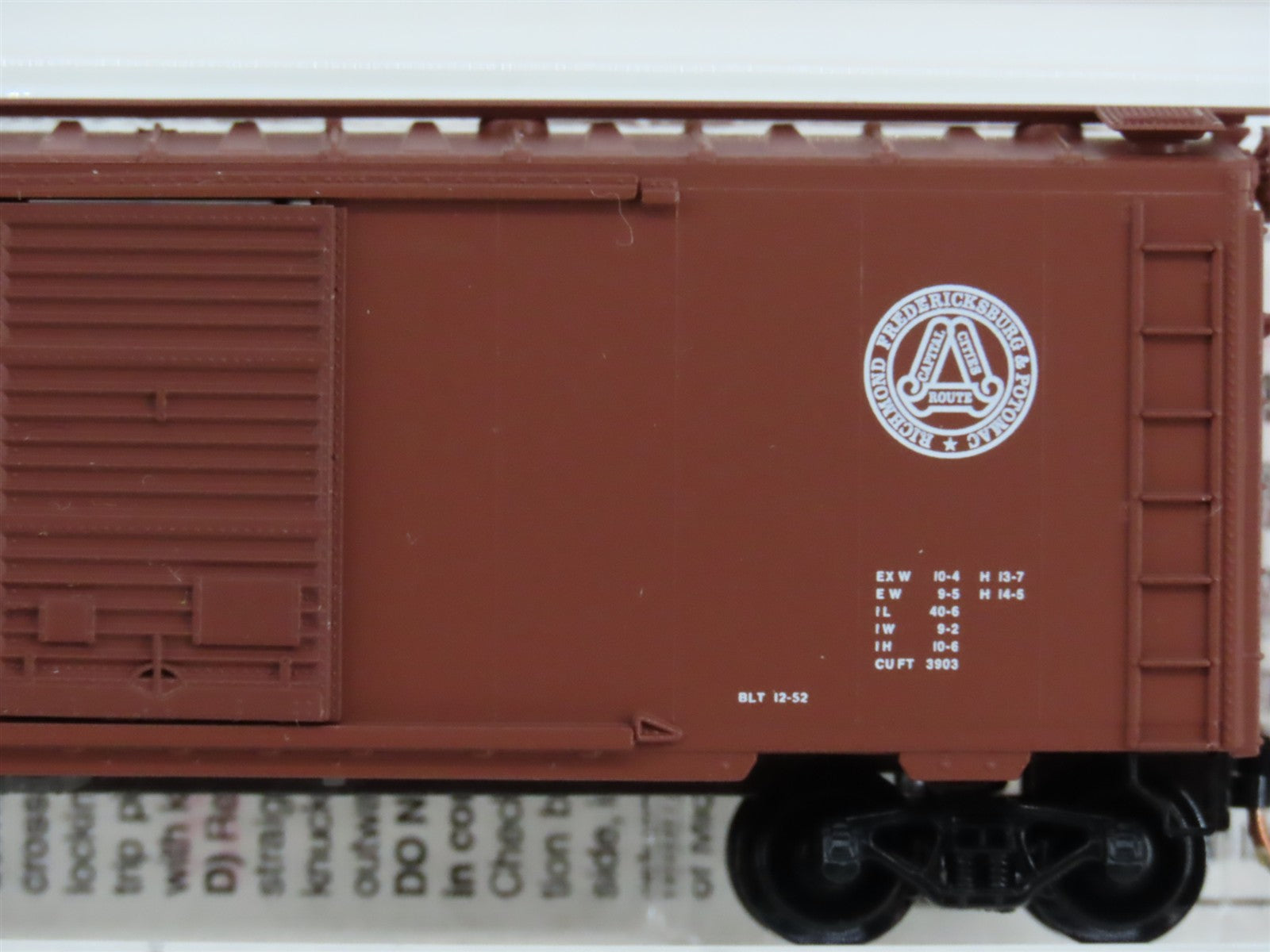 N Scale Micro-Trains MTL 20496 Richmond, Fredericksburg & Potomac Box Car RTR