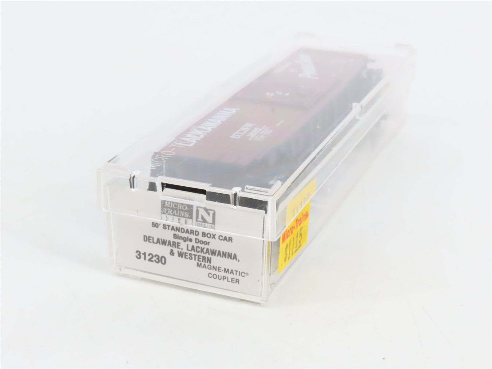 N Scale Micro-Trains MTL 31230 Delaware, Lackawanna & Western Box Car RTR