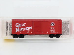 N Scale Micro-Trains MTL 20186 GN Great Northern 40' Box Car 19617 RTR