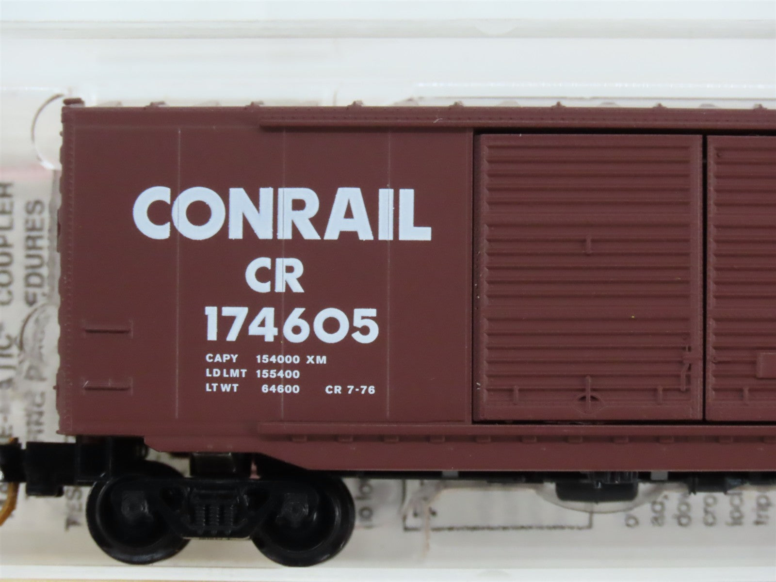 N Scale Micro-Trains MTL 37010 CR Conrail 50' Box Car 174605 RTR