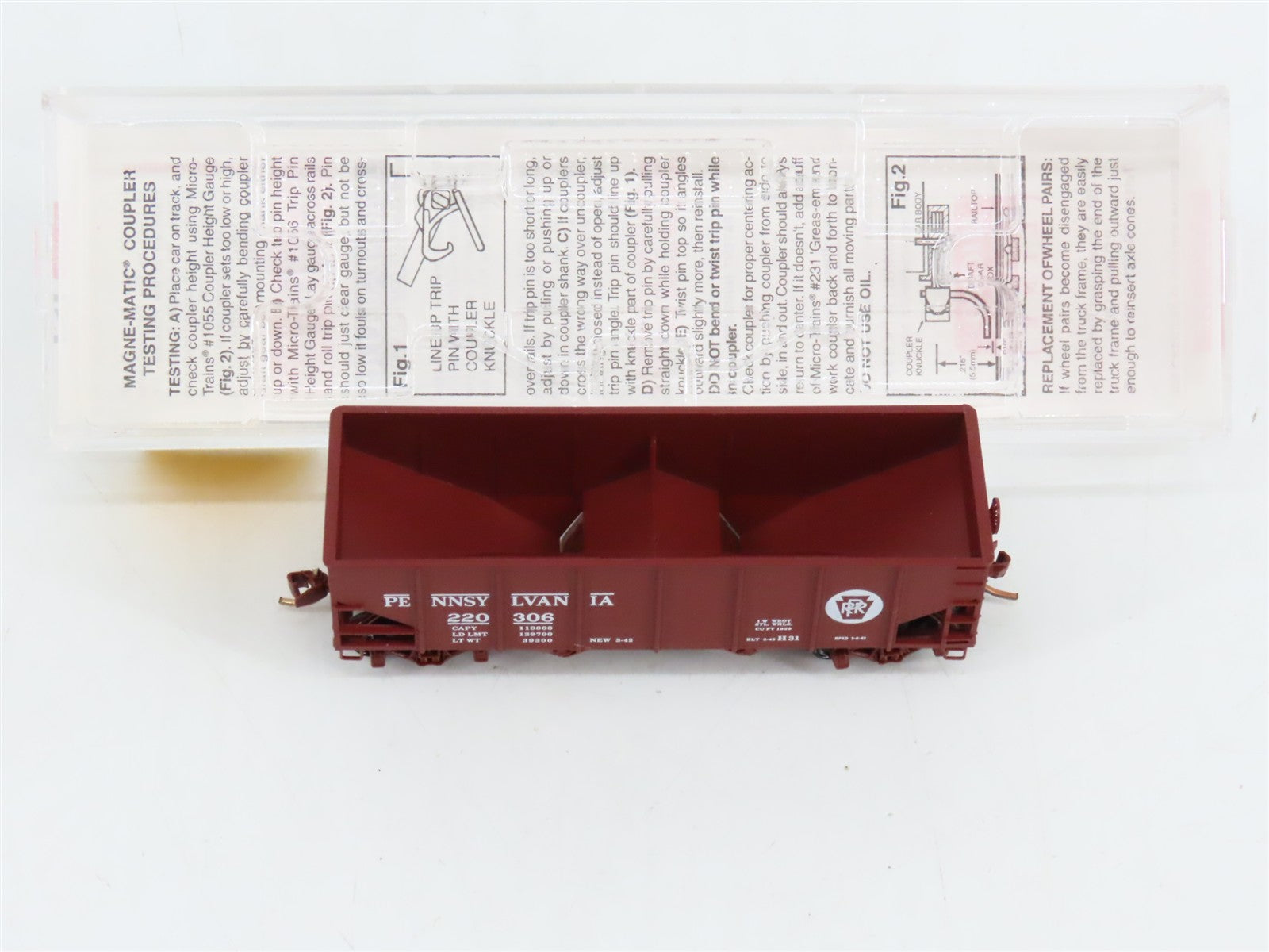 N Scale Micro-Trains MTL 56060 PRR Pennsylvania 33' 2-Bay Hopper 220306 RTR
