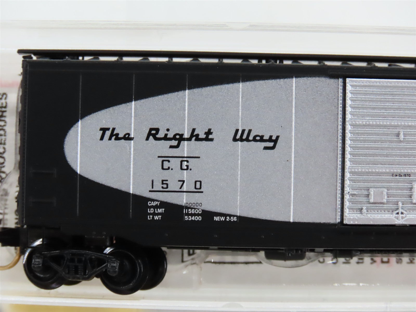 N Scale Micro-Trains MTL 31280 CG Central of Georgia 50' Box Car 1570 RTR