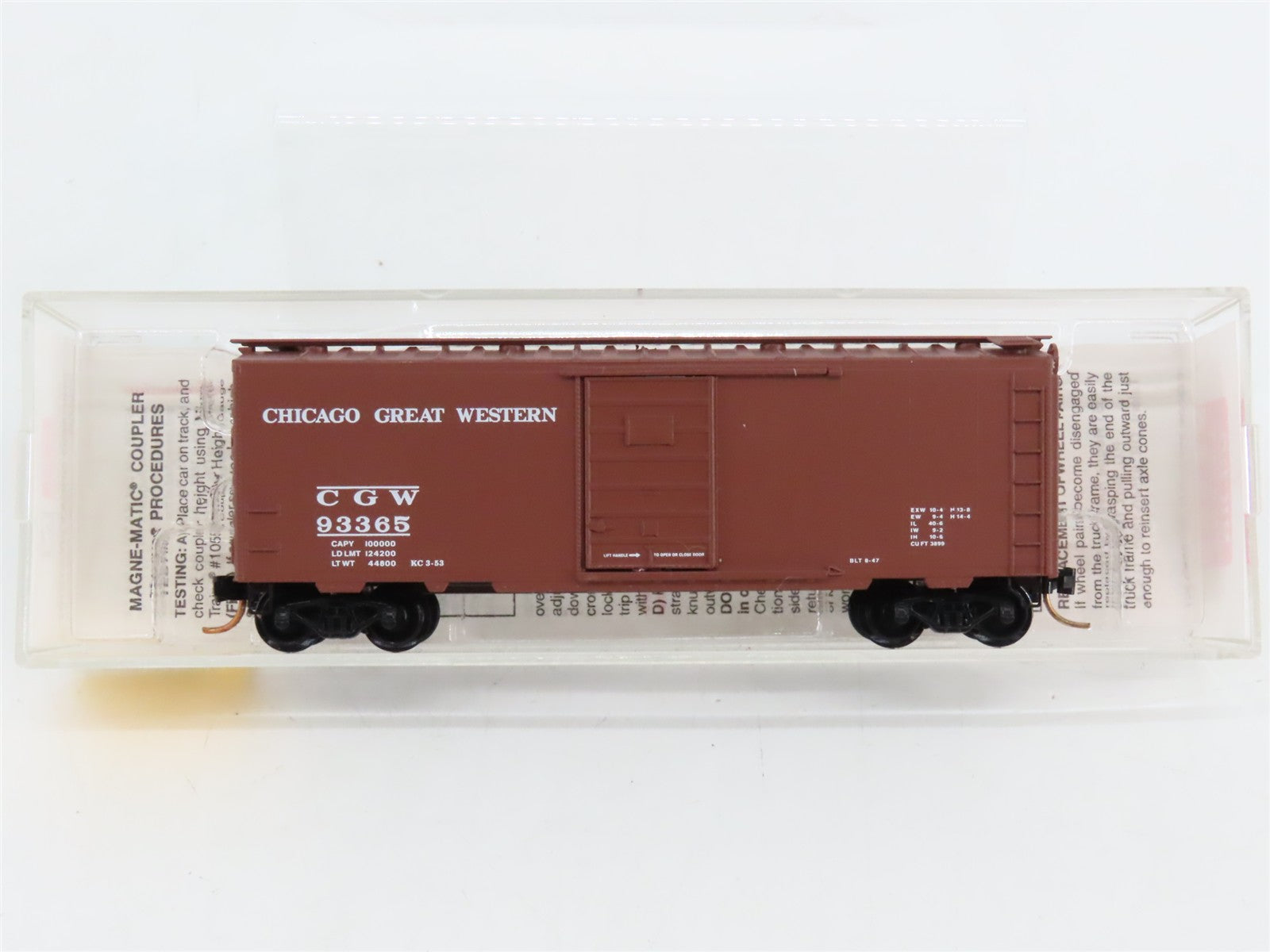N Scale Micro-Trains MTL 20466 CGW Chicago Great Western 40' Box Car 93365 RTR