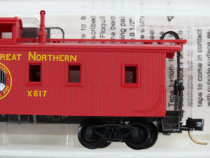 N Scale Micro-Trains MTL 51110 Great Northern 34' Wood-Sheathed Caboose X617 RTR