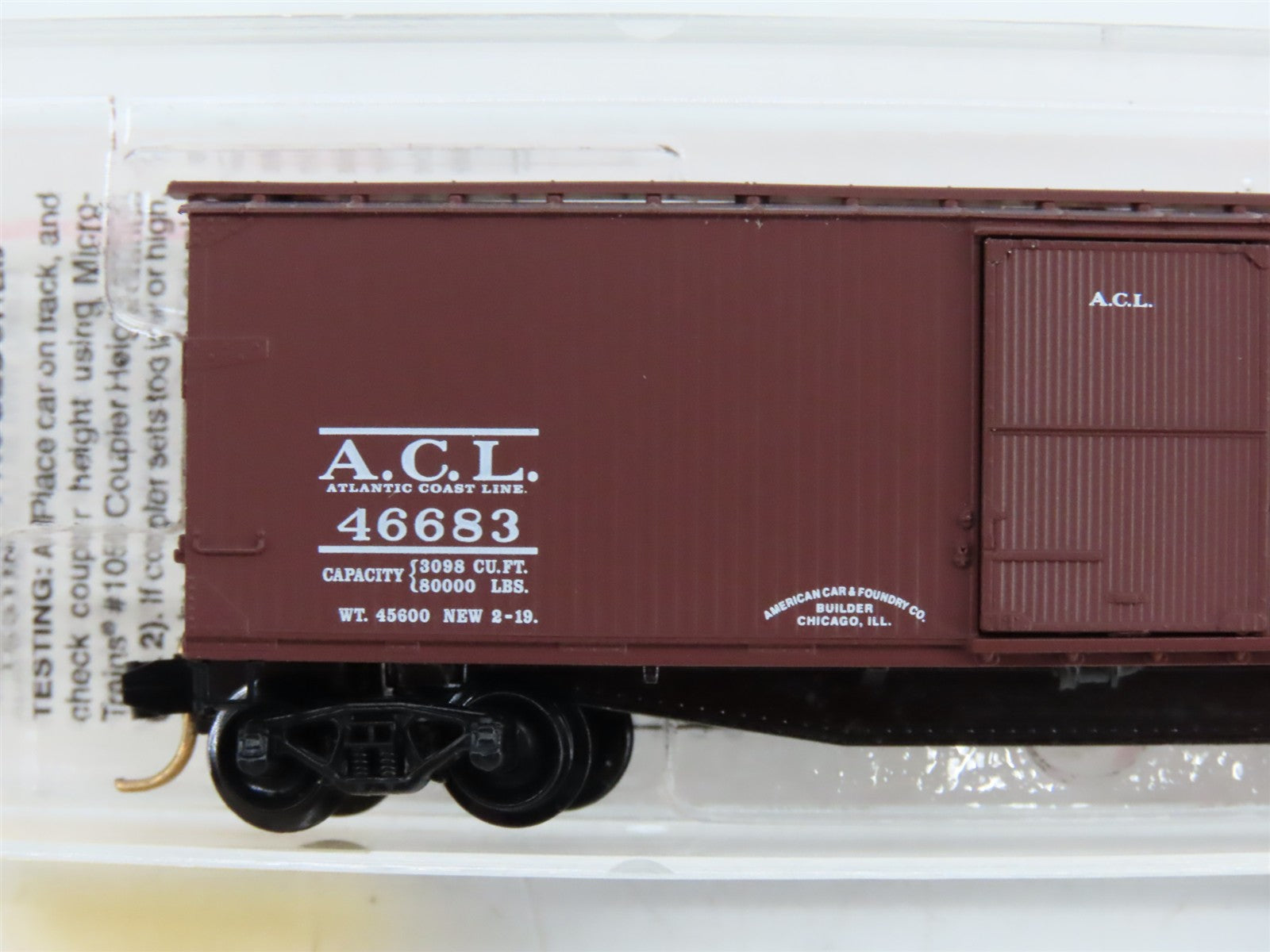 N Scale Micro-Trains MTL 39080 ACL Atlantic Coast Line 40' Box Car 46683 RTR