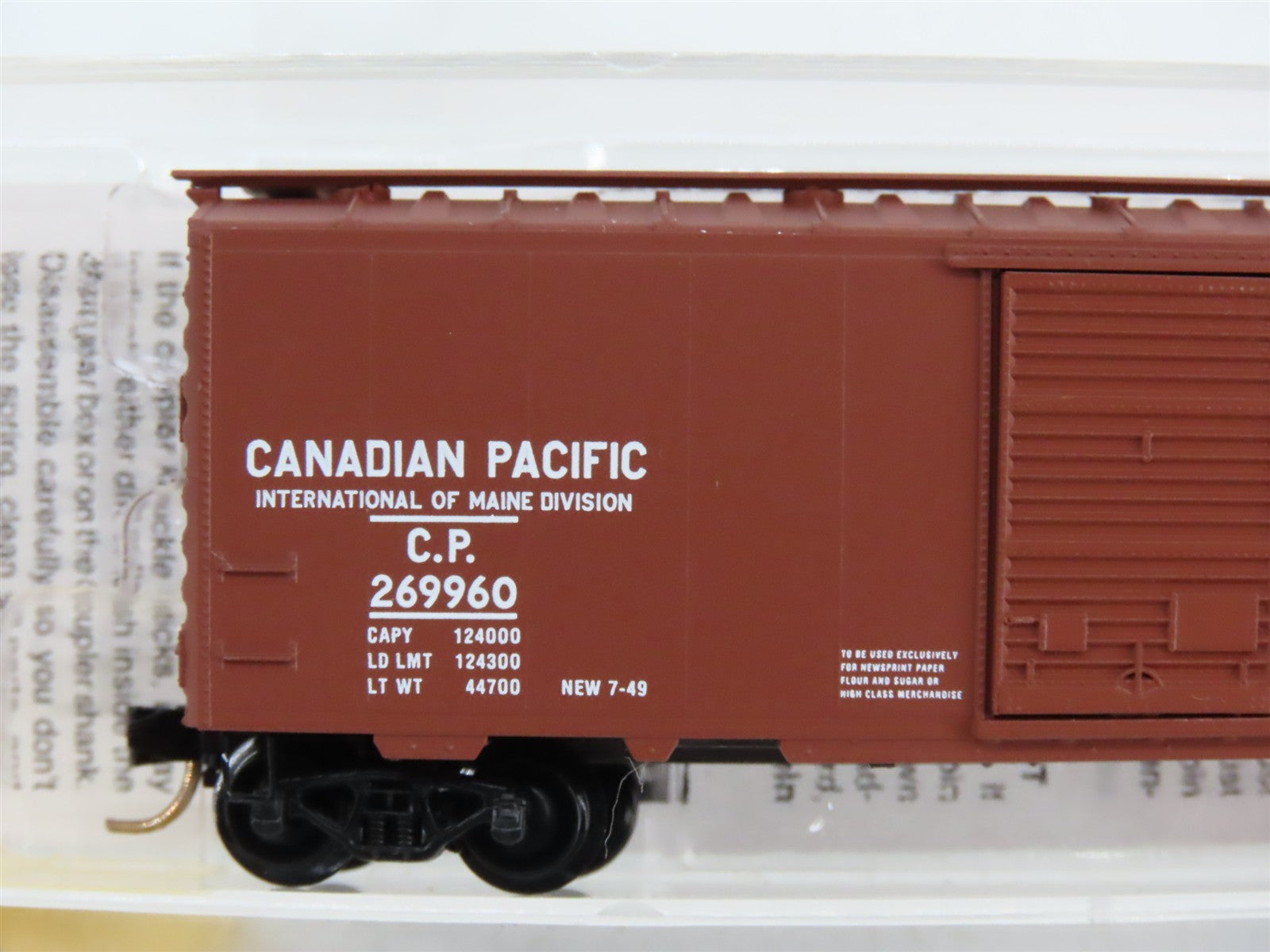 N Scale Micro-Trains MTL 20136 CP Canadian Pacific 40' Box Car 269960 RTR