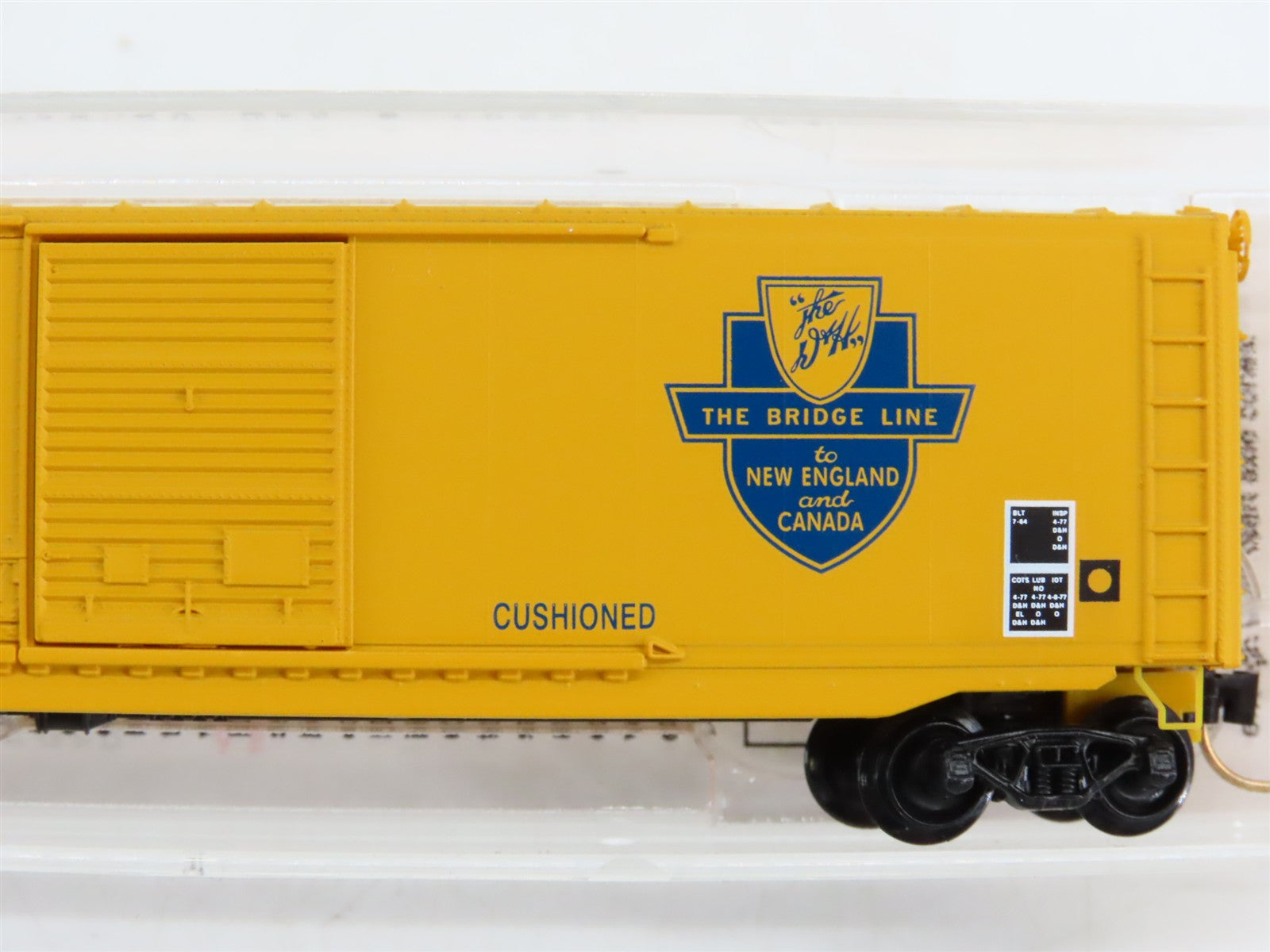 N Scale Micro-Trains MTL 76020 D&H Delaware & Hudson 50' Box Car 24294 RTR