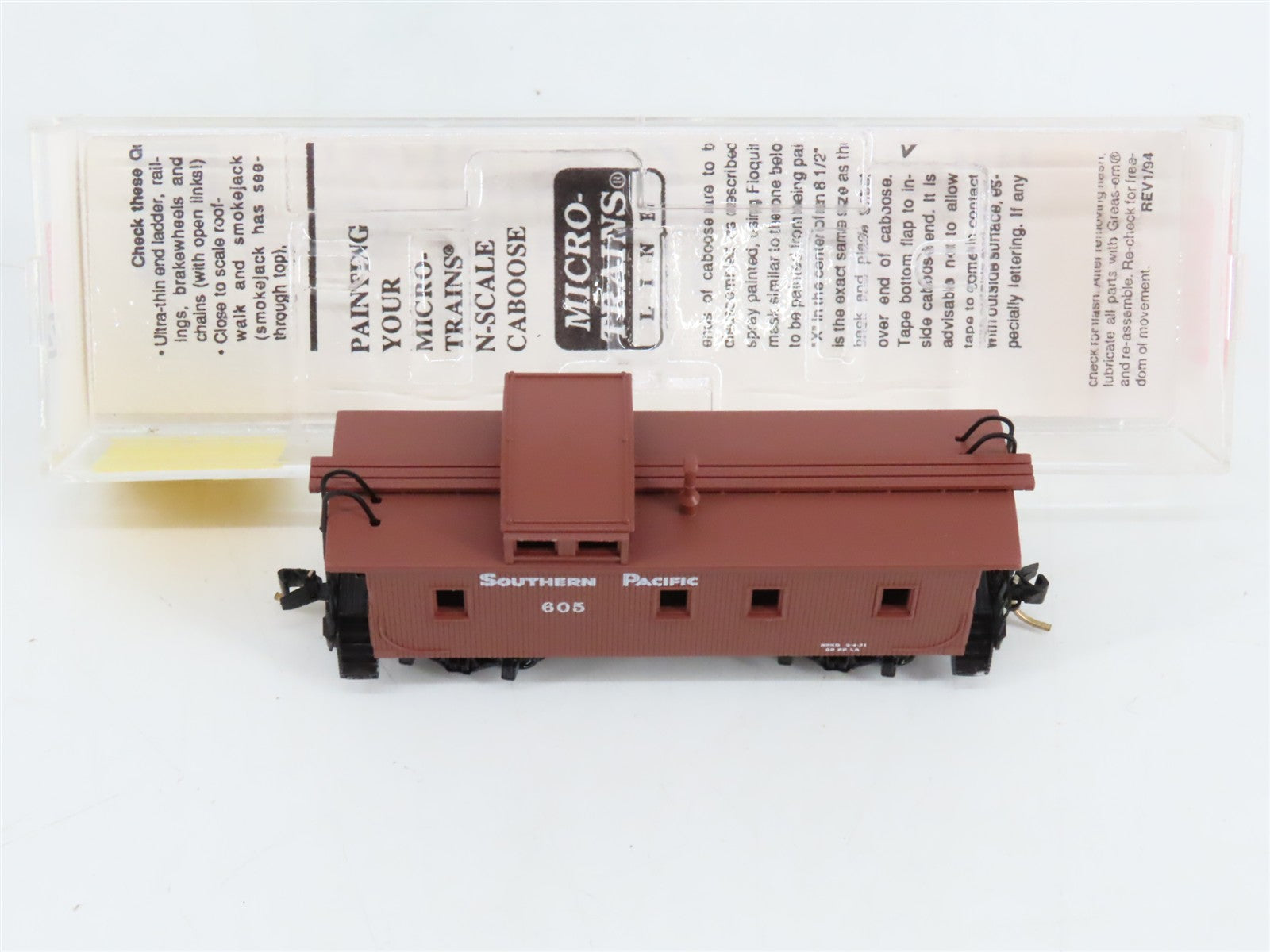 N Scale Micro-Trains MTL 51150 SP Southern Pacific 34' Wood Sheathed Caboose RTR