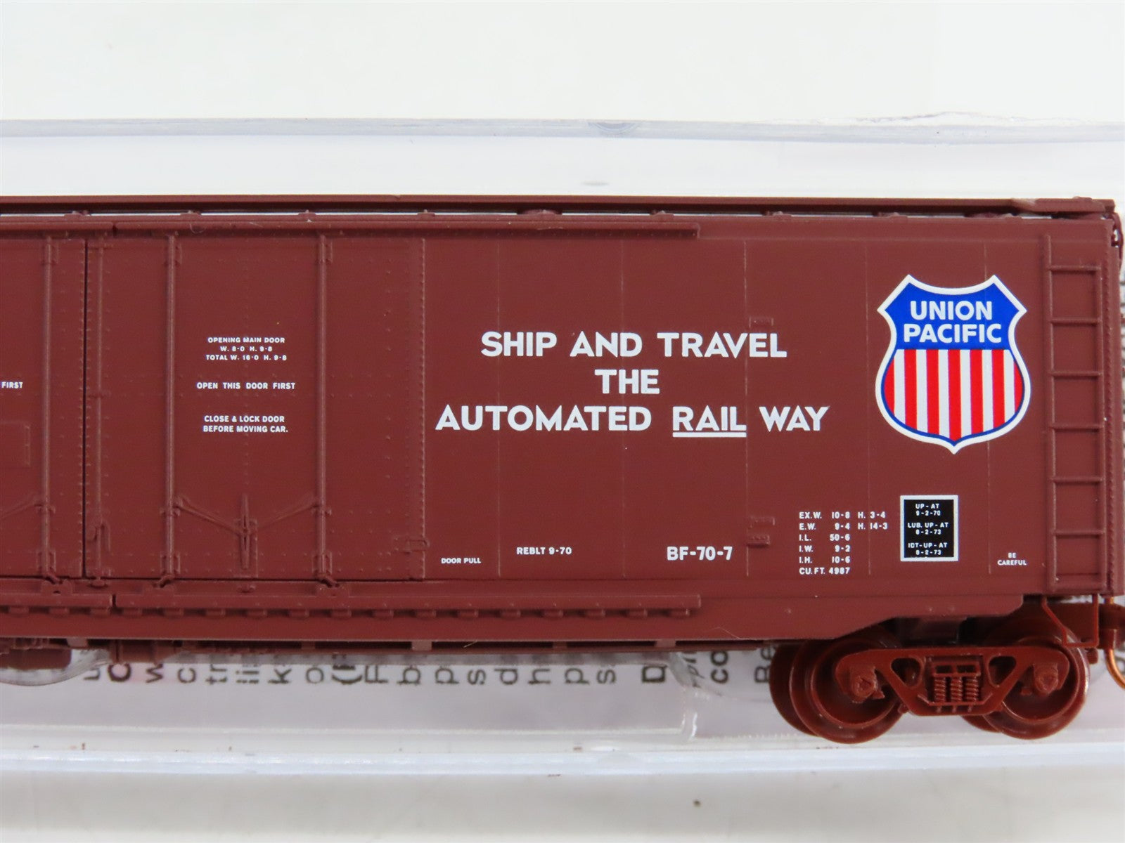 N Scale Micro-Trains MTL 03600030 Union Pacific 50' Double Plug Door Box Car RTR