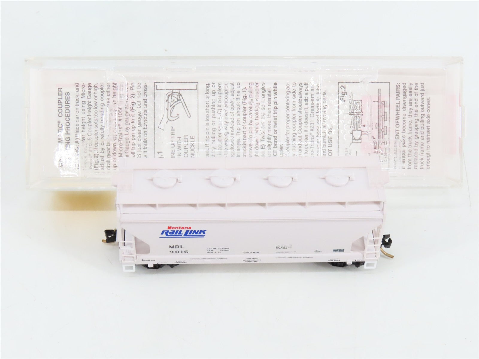 N Scale Micro-Trains MTL 92110 MRL Montana Rail Link 2-Bay Covered Hopper RTR