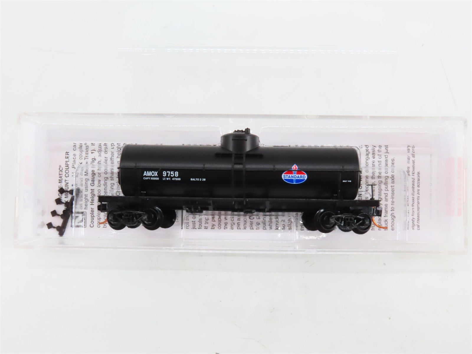 N Scale Micro-Trains MTL 06500660 Standard Oil Company 39' Tank Car RTR