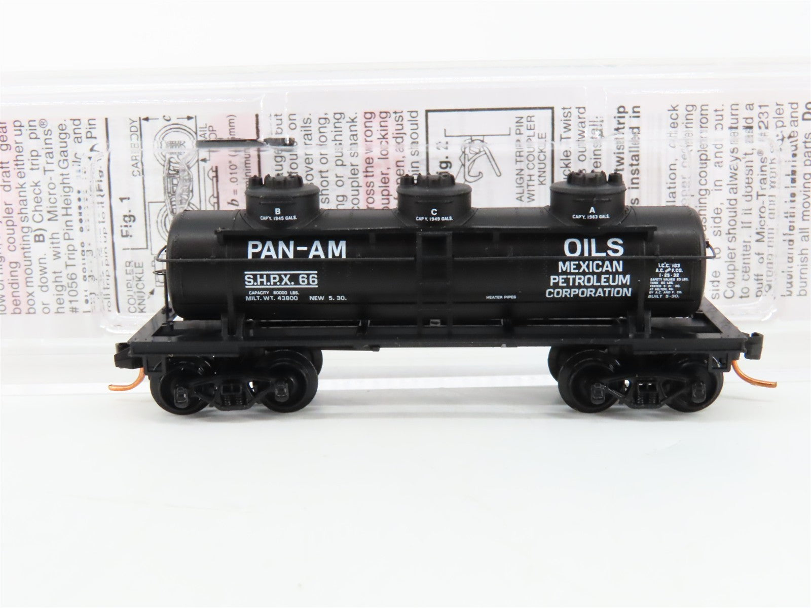 N Scale Micro-Trains MTL 06600030 SHPX Pan-Am Oils 3-Dome Tank Car 66 RTR