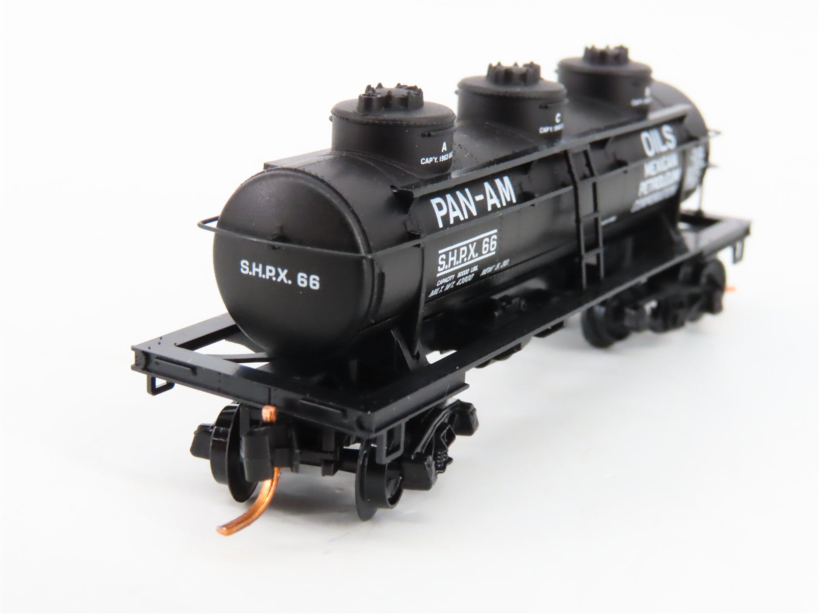 N Scale Micro-Trains MTL 06600030 SHPX Pan-Am Oils 3-Dome Tank Car 66 RTR