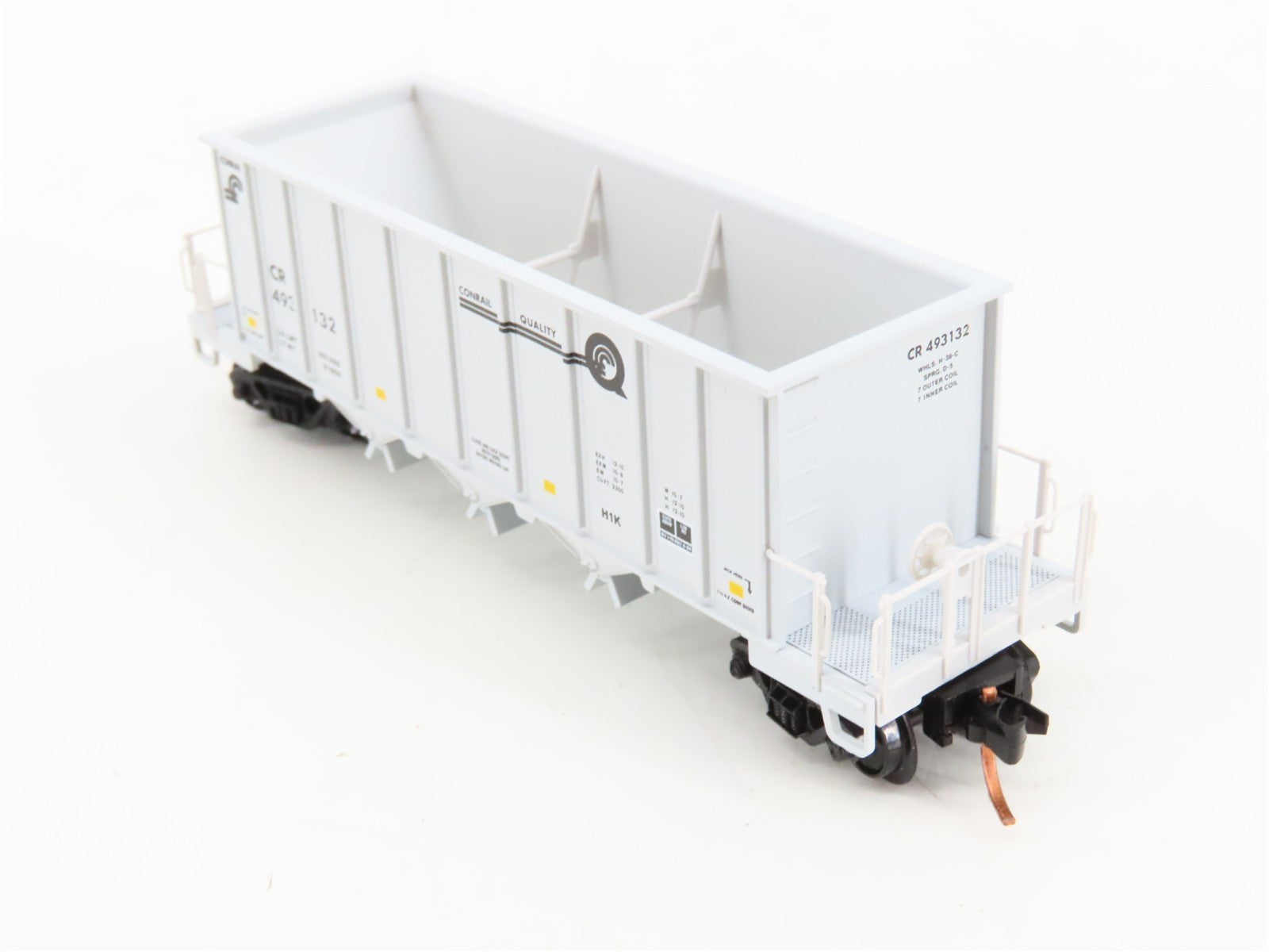 N Scale Micro-Trains MTL 12500031 CR Conrail 3-Bay Ortner Hopper 493132 RTR