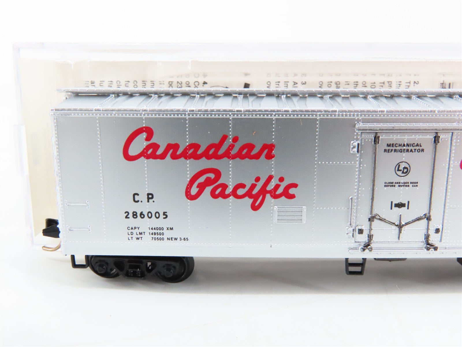 N Scale Micro-Trains MTL 69030 CP Canadian Pacific 51' Mechanical Reefer 286005