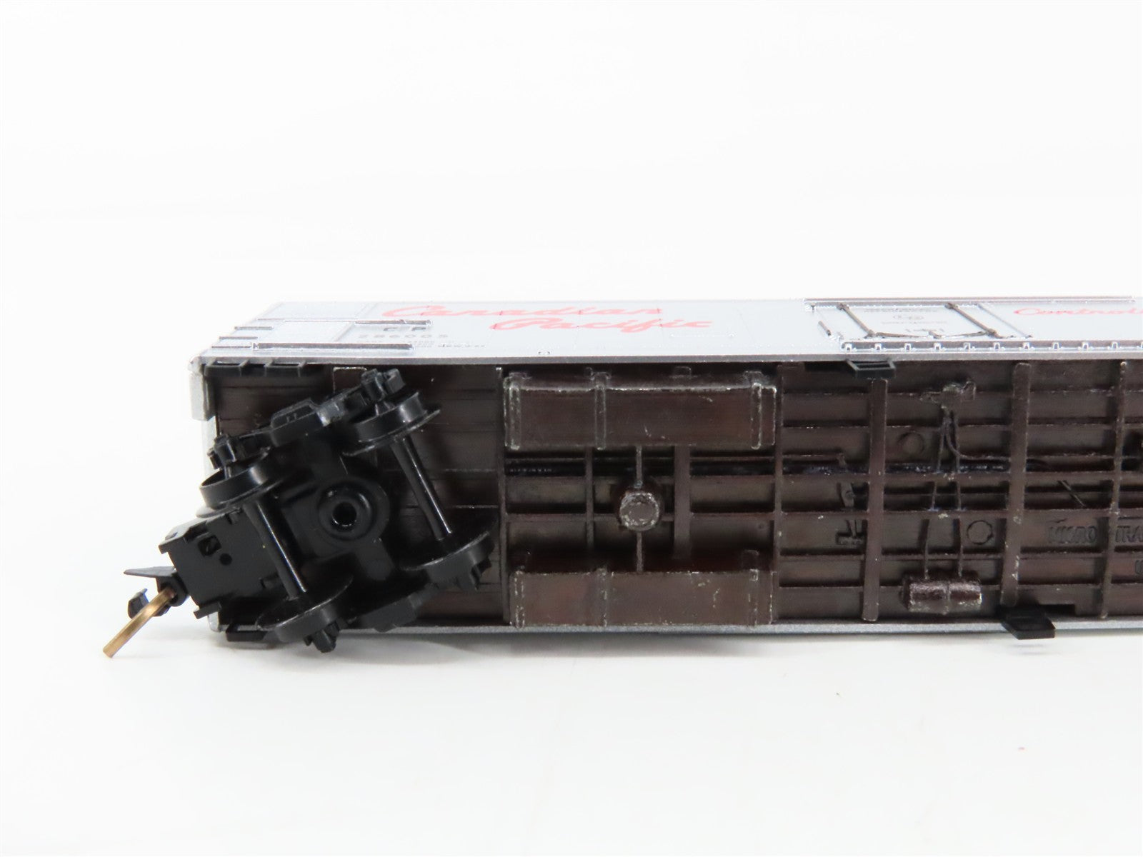 N Scale Micro-Trains MTL 69030 CP Canadian Pacific 51' Mechanical Reefer 286005