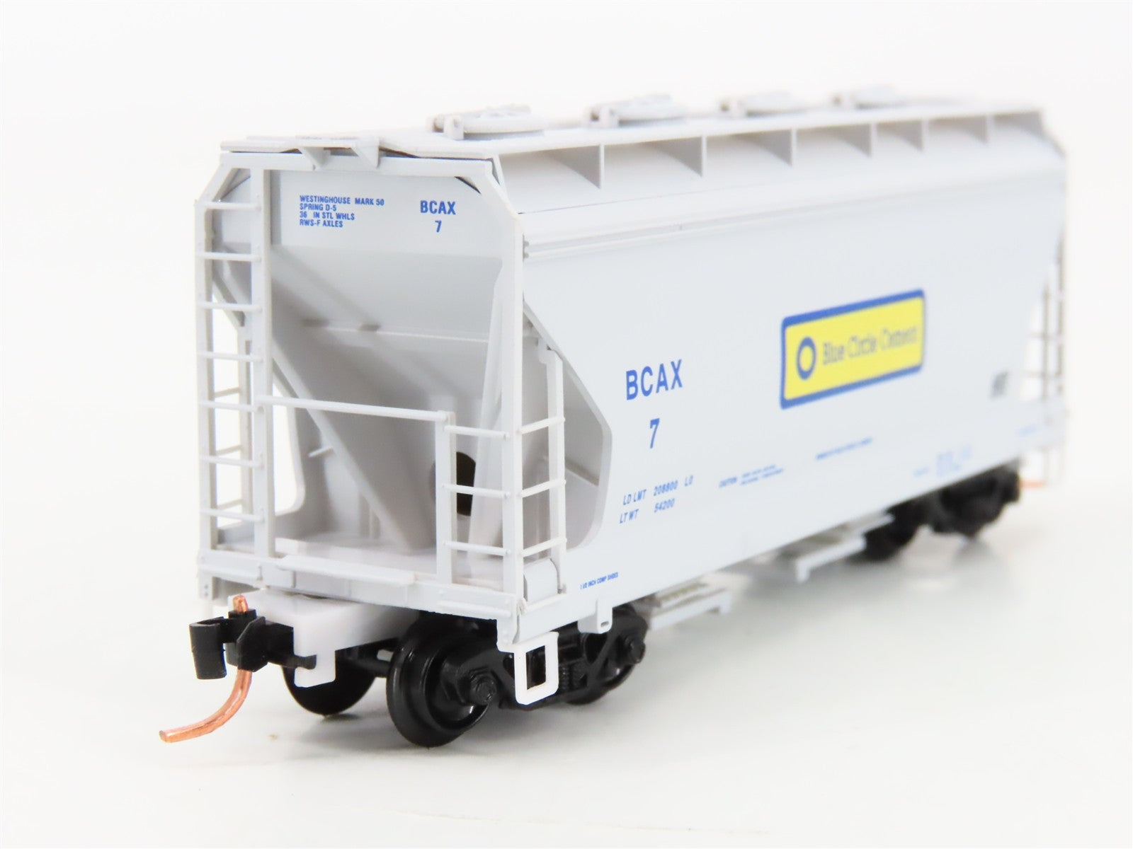 N Scale Micro-Trains MTL 92180 BCAX Blue Circle Cement 2-Bay Covered Hopper #7
