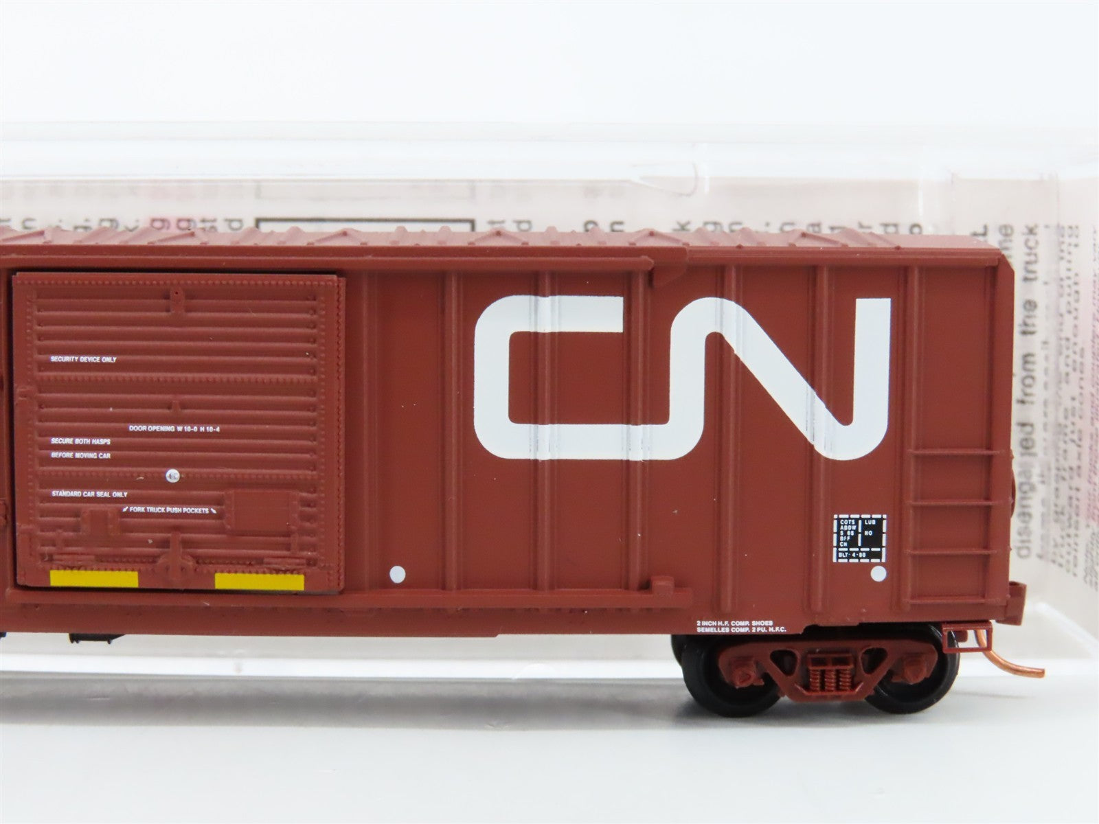 N Scale Micro-Trains MTL 25650 CNA Canadian National 50' Box Car 419587 RTR