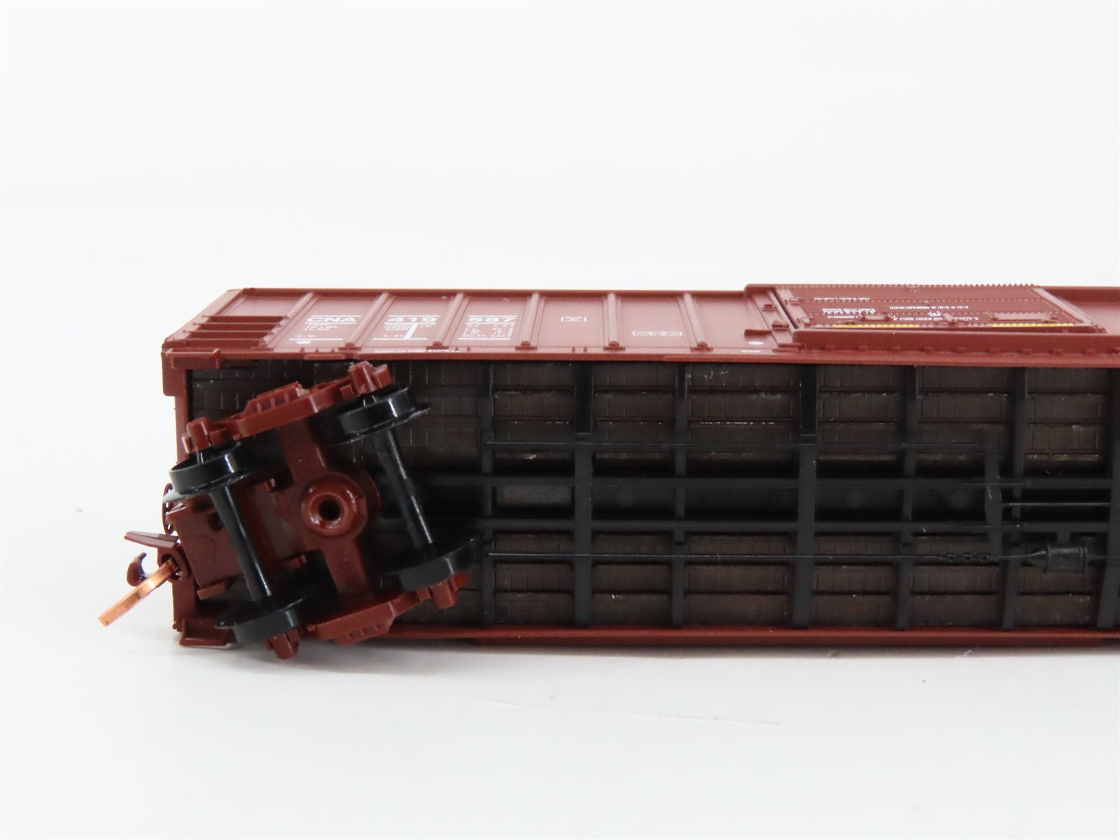 N Scale Micro-Trains MTL 25650 CNA Canadian National 50' Box Car 419587 RTR