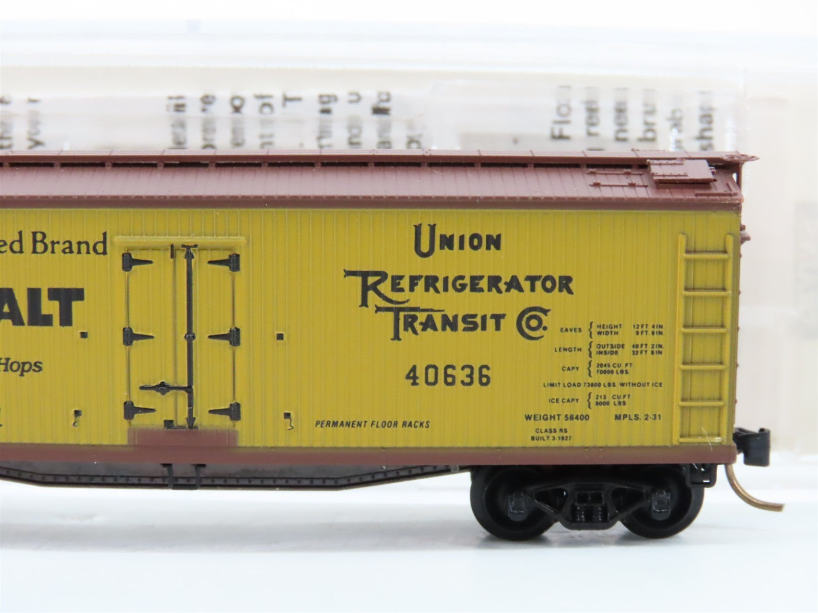 N Scale Micro-Trains MTL 49350 URTC PuriTan Malt 40' Wood Reefer 40636 RTR