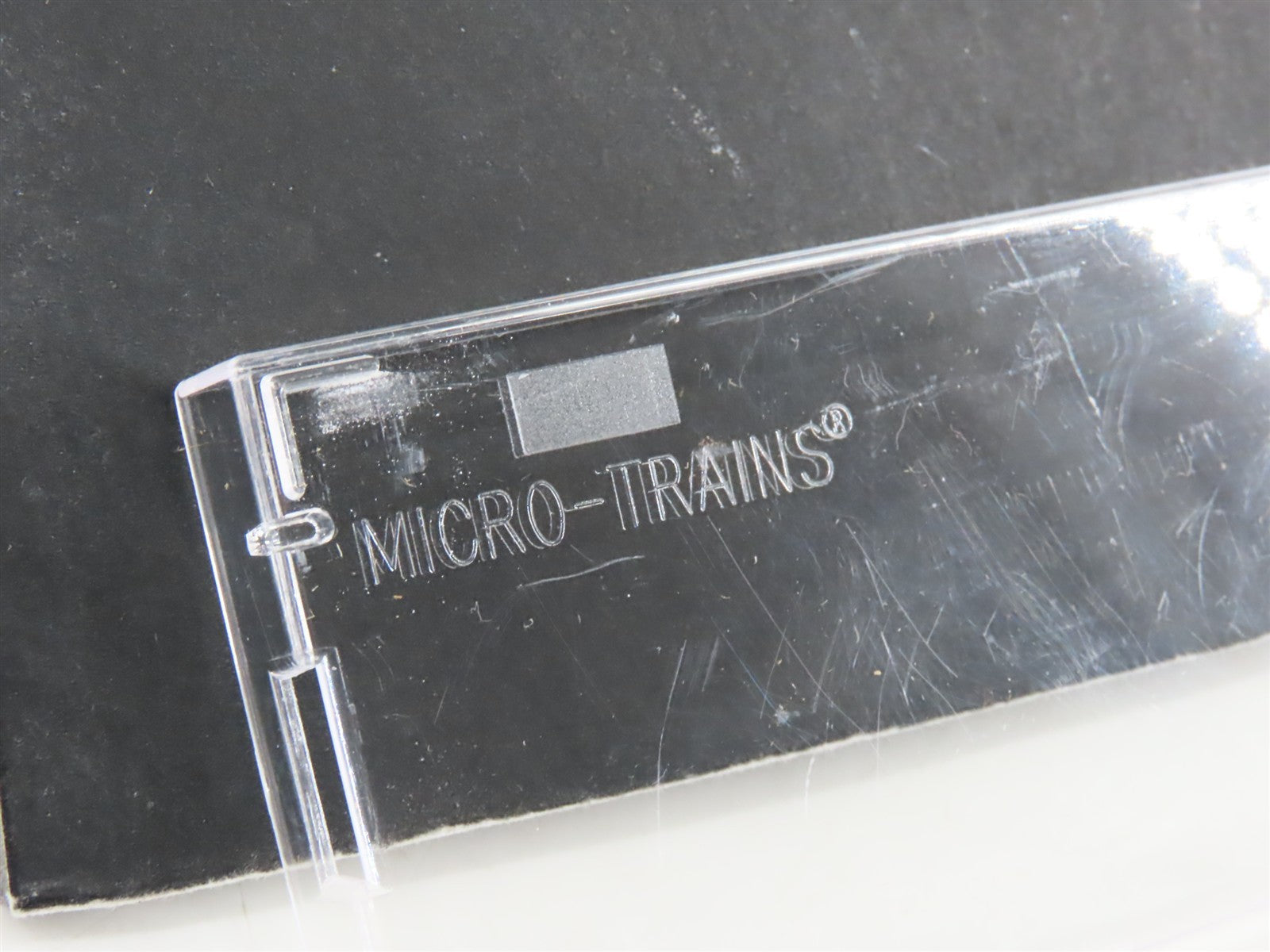 N Scale Micro-Trains MTL 49350 URTC PuriTan Malt 40' Wood Reefer 40636 RTR