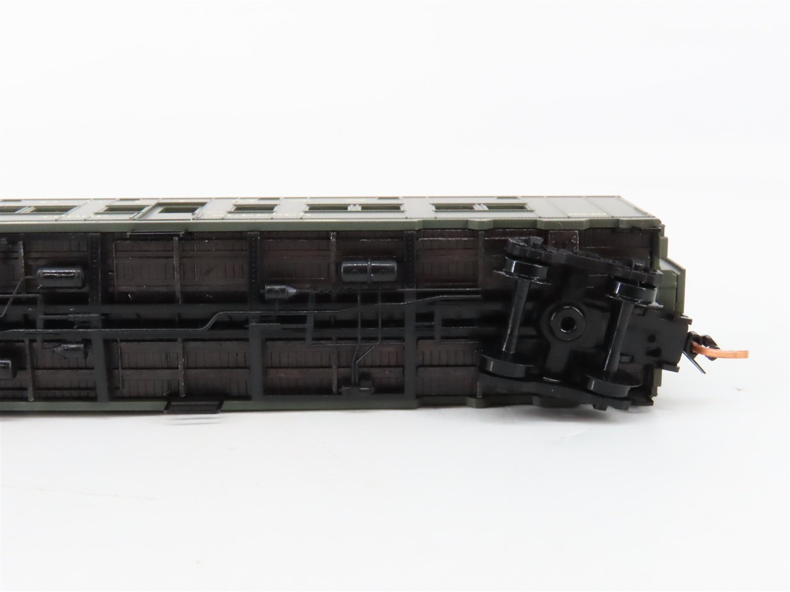 N Scale Micro-Trains MTL 116010.5 US Office Of Defense 50' Troop Sleeper 9340