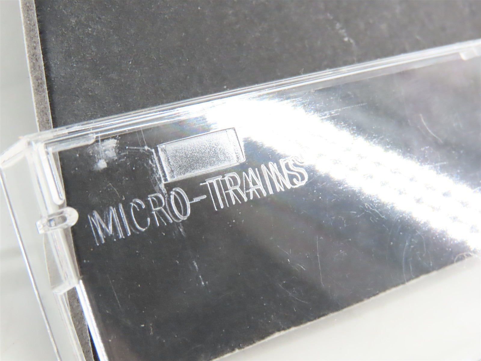 N Scale Micro-Trains MTL 116010.5 US Office Of Defense 50' Troop Sleeper 9340