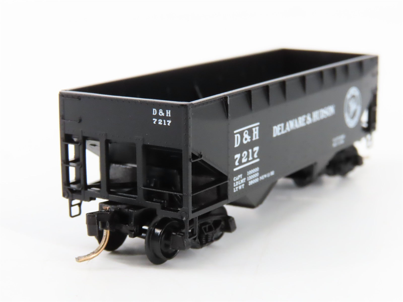 N Scale Micro-Trains MTL 55170 D&H Delaware & Hudson 33' 2-Bay Hopper 7217 RTR