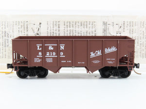 N Scale Micro-Trains MTL 55170 D&H Delaware & Hudson 33' 2-Bay Hopper 7217 RTR
