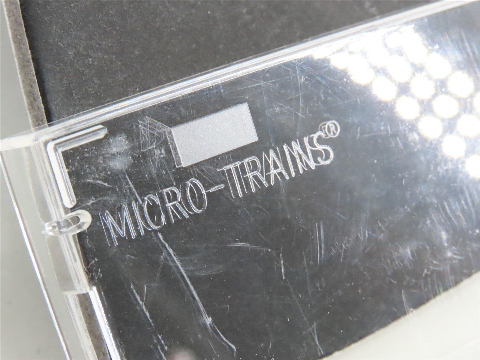 N Scale Micro-Trains MTL 55170 D&H Delaware & Hudson 33' 2-Bay Hopper 7217 RTR