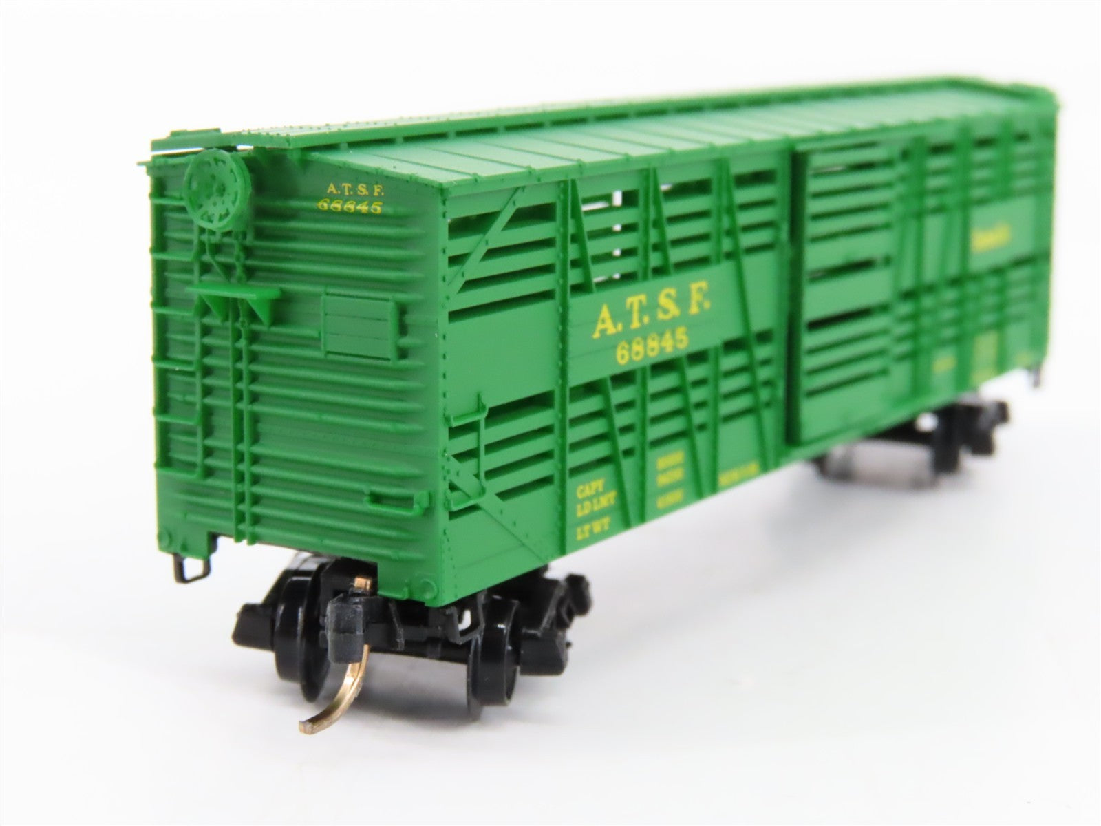 N Scale Micro-Trains MTL 35070 ATSF Santa Fe 40' Stock/Cattle Car 68845 RTR