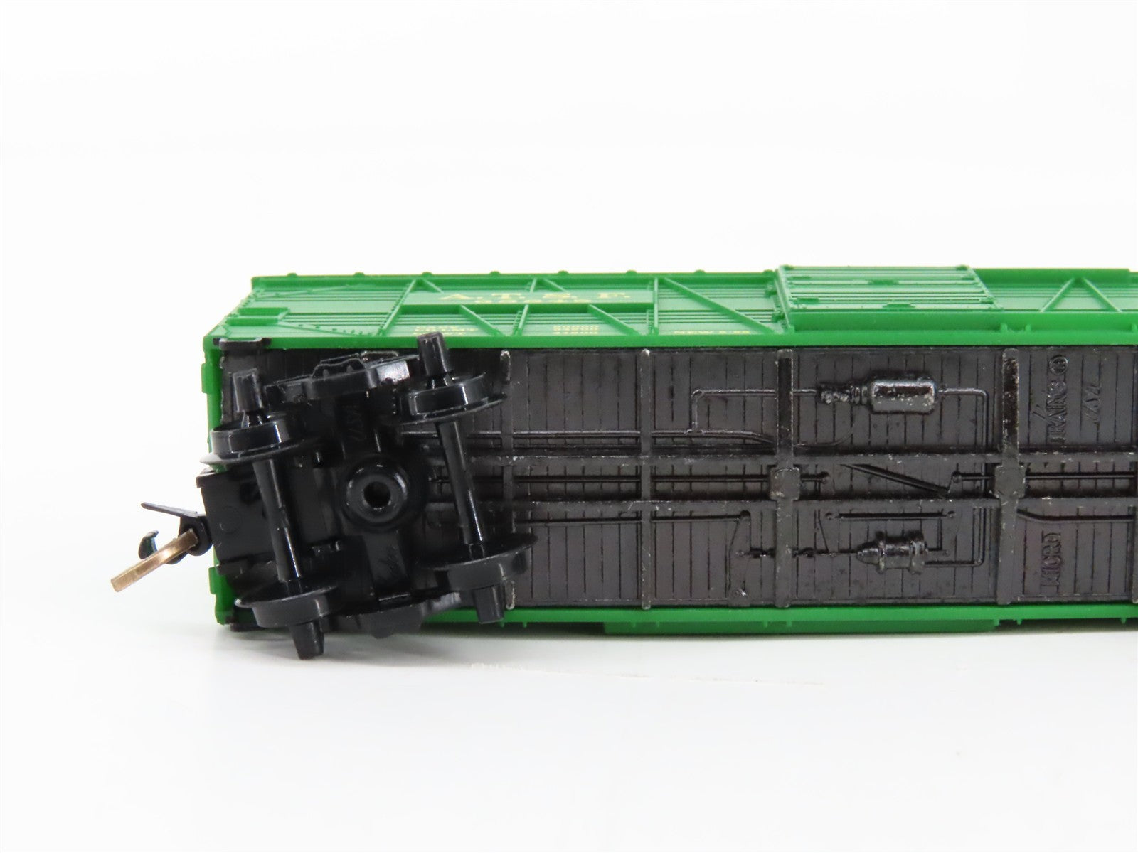 N Scale Micro-Trains MTL 35070 ATSF Santa Fe 40' Stock/Cattle Car 68845 RTR