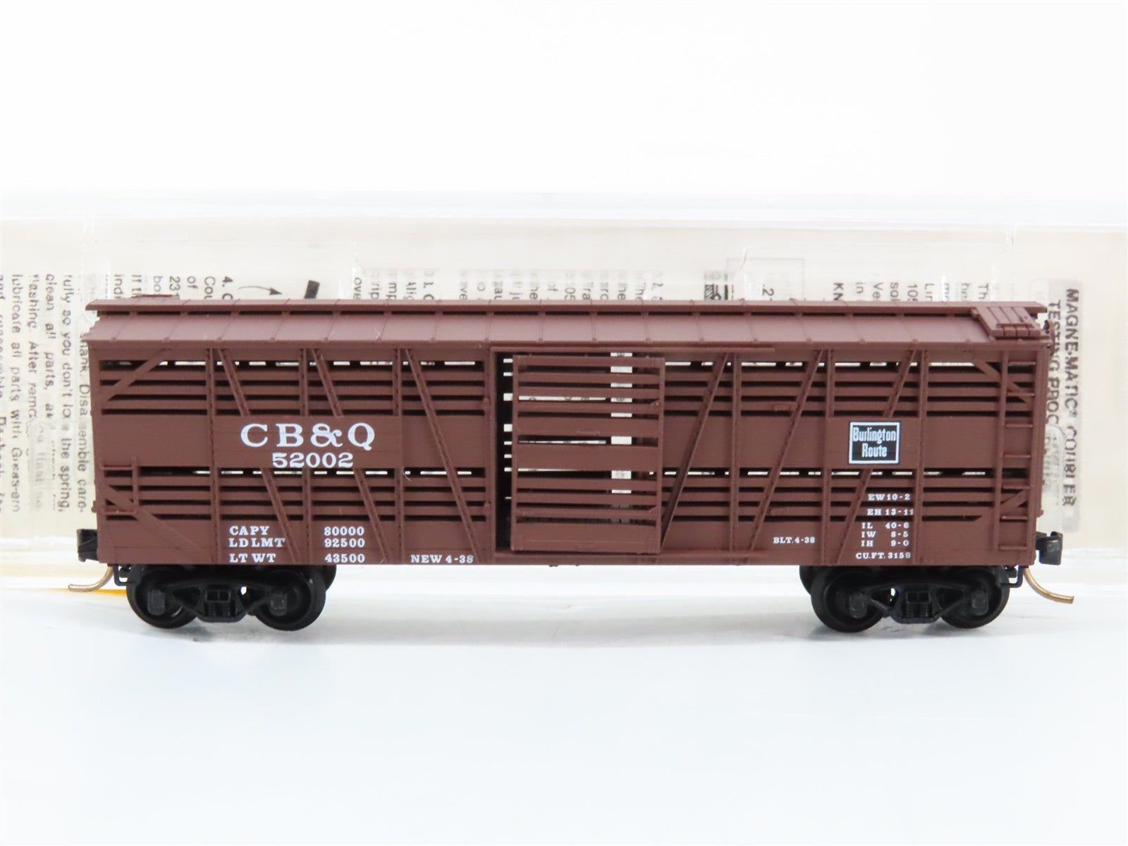 N Scale Micro-Trains MTL 35130 CB&Q Burlington Route 40' Stock Car 52002 RTR