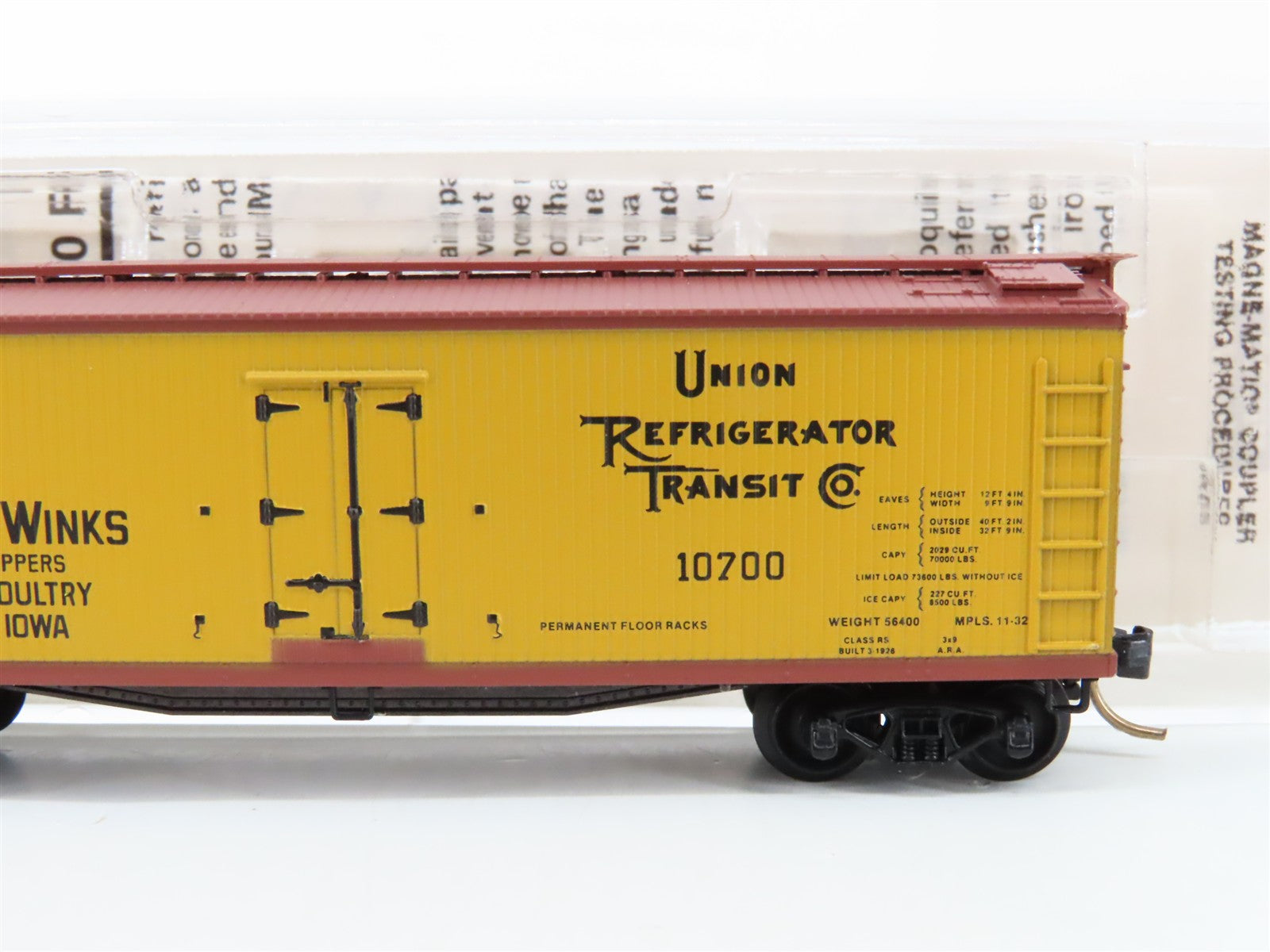 N Scale Micro-Trains MTL 49380 URTC Wescott & Winks 40' Reefer 10700 RTR
